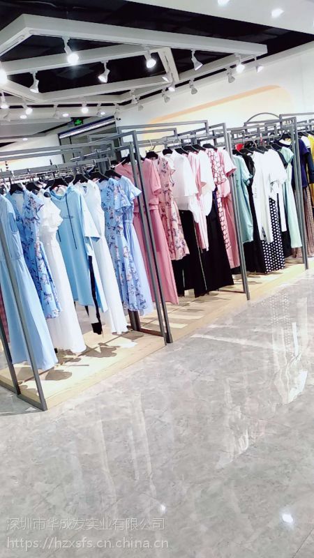 女装实体店品牌