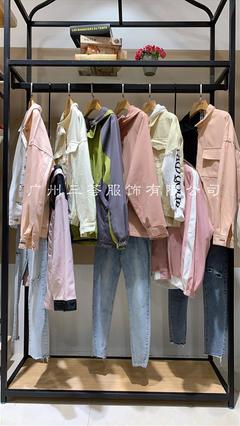 昆明服装批发市场在哪
