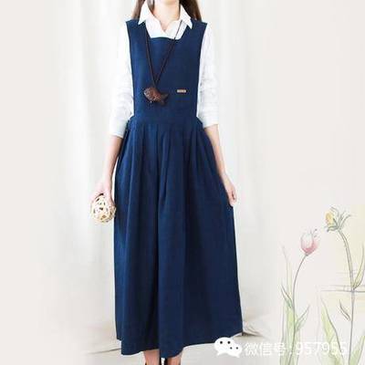 背心裙内搭什么衣服