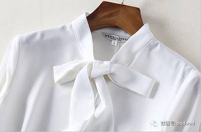 衣服蝴蝶结打法图解