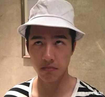 头大戴帽子