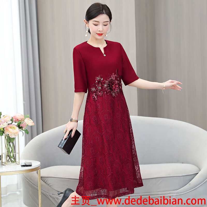 妈妈参加女儿婚礼服装