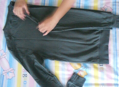 如何叠长袖衣服