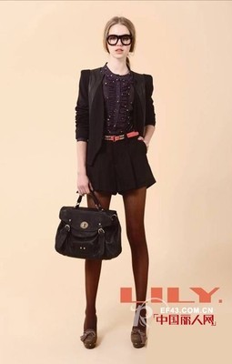lily服装品牌