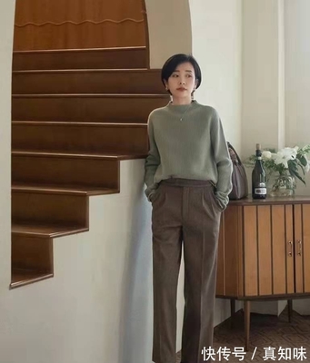 肩宽背厚的女人穿衣搭配
