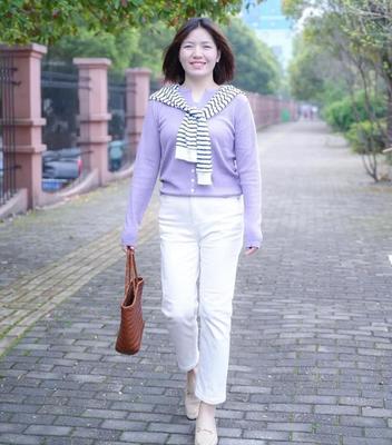 肩宽背厚的女人穿衣搭配