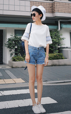 夏季服装搭配女