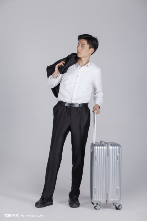西服裤子多长合适