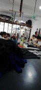 一个服装厂生产一批外套搭配什么裤子好看？_