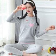 中学女生外套保暖内衣搭配什么裤子好看？__穿搭