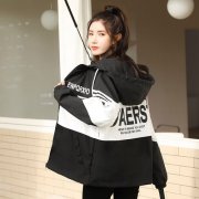 中学生女装春秋外套搭配什么裤子好看？__穿搭技