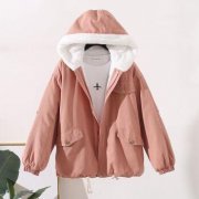 中学生韩版外套女装外套搭配什么裤子好看？_