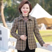 中年外套短款搭配什么裤子好看？__穿搭技巧__图