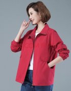 中年女装春秋季短外套搭配什么裤子好看？__穿搭