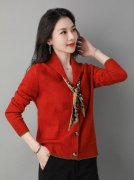 中年女针织外套中款搭配什么裤子好看？__穿搭技