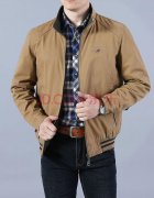 中年男夹克外套搭配什么裤子好看？__穿搭技巧