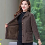中老年女装秋装新款时尚外套搭配什么裤子好看