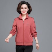 中老年宽松外套搭配什么裤子好看？__穿搭技巧