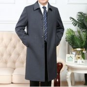 中老年男士中长款风衣外套搭配什么裤子好看？