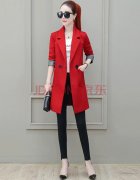 中长款西装外套女装搭配什么裤子好看？__穿搭技