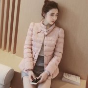 伊美莉外套搭配什么裤子好看？__穿搭技巧__图片