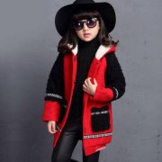 休闲冬装外套搭配什么裤子好看？__穿搭技巧__图