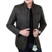 休闲夹克外套男春秋搭配什么裤子好看？__穿搭技