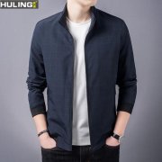 休闲夹克外套男春秋装搭配什么裤子好看？__穿搭