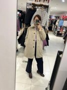 优衣库摇粒绒女装外套搭配什么裤子好看？__穿搭