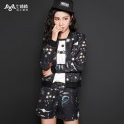 印花外套2016品牌排行搭配什么裤子好看？__穿搭