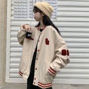 原宿风女生外套搭配什么裤子好看？__穿搭技巧