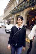 周迅同款外套搭配什么裤子好看？__穿搭技巧__图