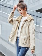 学生流行外套搭配什么裤子好看？__穿搭技巧__图