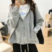 学生薄外套女搭配什么裤子好看？__穿搭技巧__图