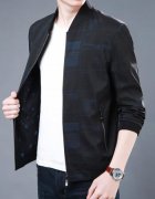 意尔康外套男搭配什么裤子好看？__穿搭技巧__图