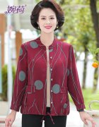 新款中老年秋装女装外套女装批发市场搭配什么