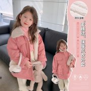 新款冬季女童外套搭配什么裤子好看？__穿搭技巧