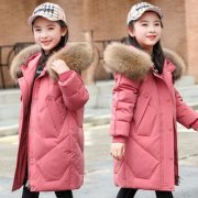 新款大童加厚外套女款搭配什么裤子好看？__穿搭
