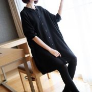 新款女士短袖中长款毛衣外套搭配什么裤子好看