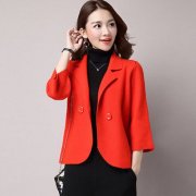 新款秋季女装外套韩版女装批发搭配什么裤子好