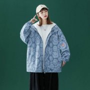 新款韩版时尚女外套薄搭配什么裤子好看？__穿搭