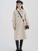 杏色风衣外套内颜色搭配什么裤子好看？__穿搭技