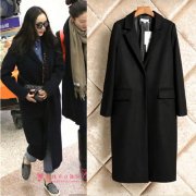 杨幂黑色毛呢外套牌子搭配什么裤子好看？__穿搭