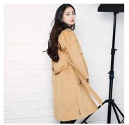 杨颖同款外套品牌搭配什么裤子好看？__穿搭技巧
