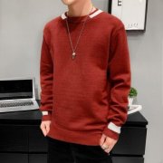 枣红色男士毛衣外套搭配什么裤子好看？__穿搭技
