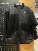 正品阿迪达斯外套里面搭配什么裤子好看？__穿搭