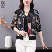 真丝棉布女中年外套搭配什么裤子好看？__穿搭技