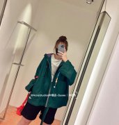 笑脸外套是牌子搭配什么裤子好看？__穿搭技巧