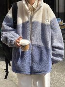 羊羔绒外套保暖搭配什么裤子好看？__穿搭技巧