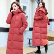 羽绒服女大码加厚外套搭配什么裤子好看？__穿搭